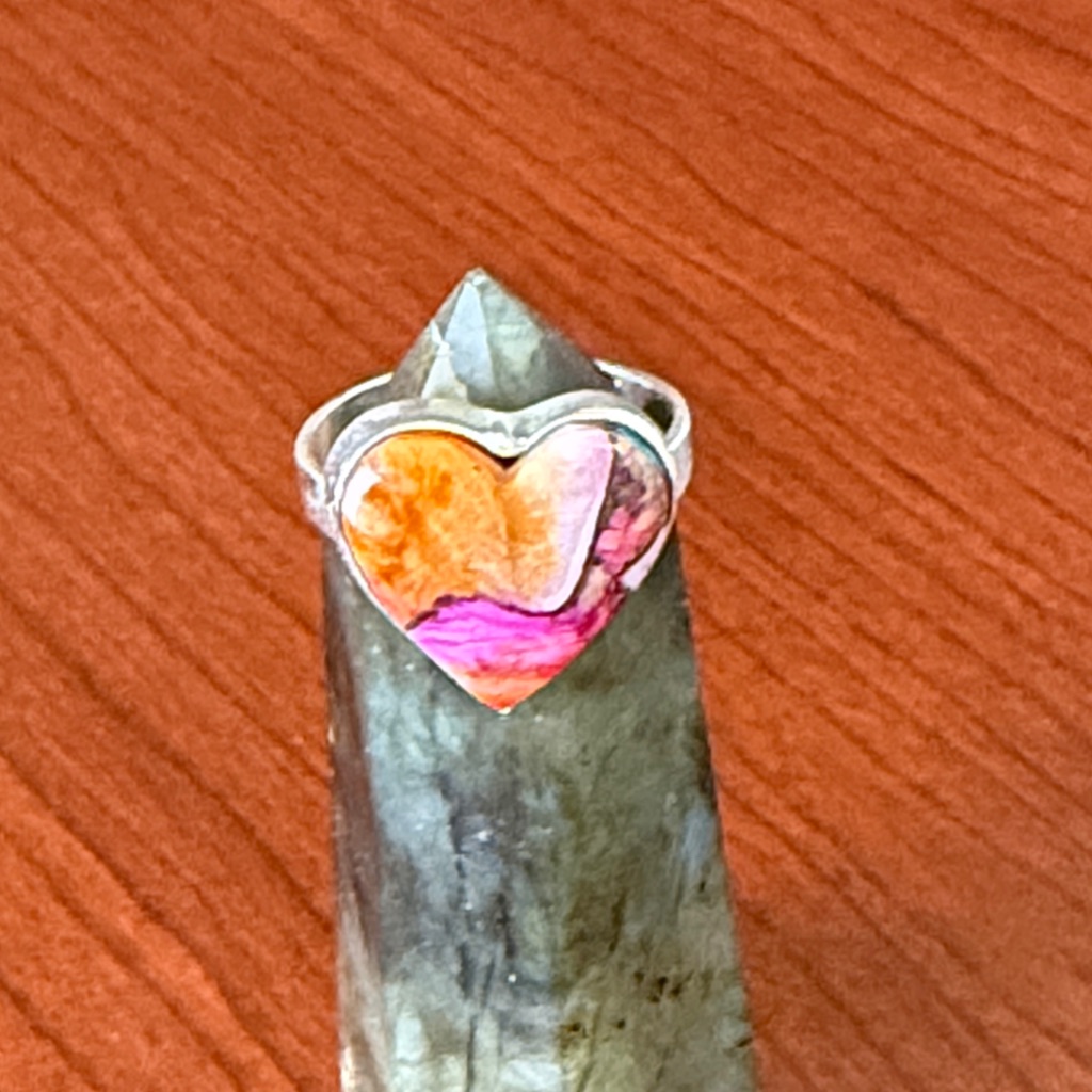 Spiny Oyster Turquoise & 925 Sterling Silver Heart Western Ring - Size 8